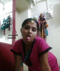 INDIAN WARM WOMEN-MANGLA BHABHI