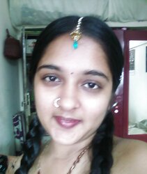 INDIAN WARM WOMEN-MANGLA BHABHI