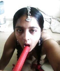 INDIAN WARM WOMEN-MANGLA BHABHI