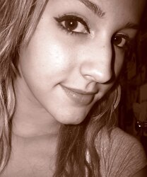 Youthful biotch selfshot photos