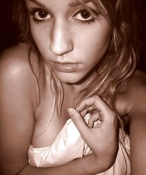 Youthful biotch selfshot photos