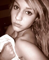 Youthful biotch selfshot photos