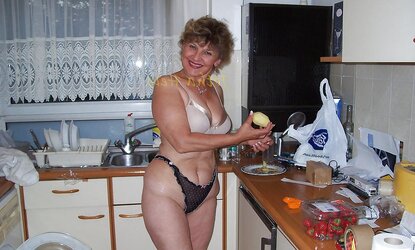 Torrid Mature Housewife - Jotha Hele