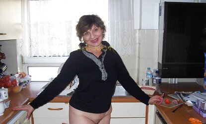 Torrid Mature Housewife - Jotha Hele