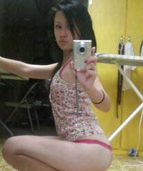 Chicks on camaras and cellphone