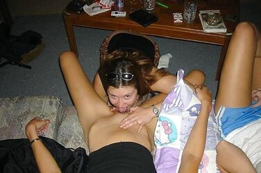 Lezzies are screwing Super-Steamy two !