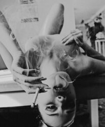 Smoking Erotic Bombshells - Session