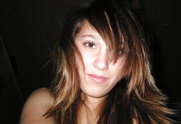 Uber-Sexy spectacular teenager gal - Backside