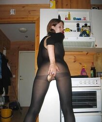 Gal In Nylons