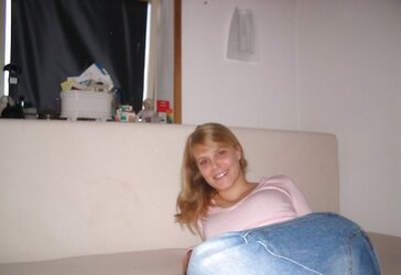 Superb Teenagers From SmutDates.com