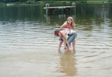 Teenagers with super-steamy figures
