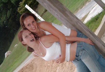 Teenagers with super-steamy figures