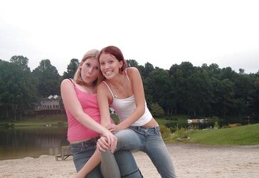Teenagers with super-steamy figures
