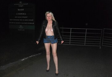 JOY OUT AND ABOUT IN HIGH-HEELED SLIPPERS