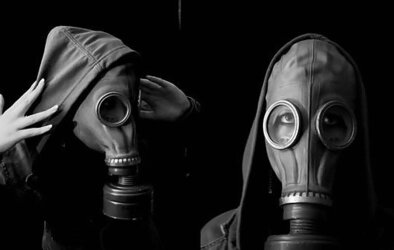 Gas-Mask six!
