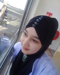 Lil' Hijab Hottie
