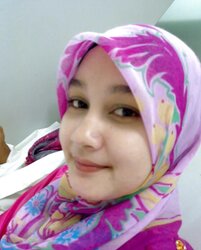 Lil' Hijab Hottie