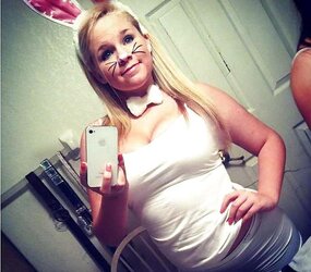 Inexperienced platinum-blonde smash fuckslut