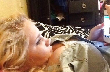 Inexperienced platinum-blonde smash fuckslut