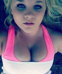 Inexperienced platinum-blonde smash fuckslut