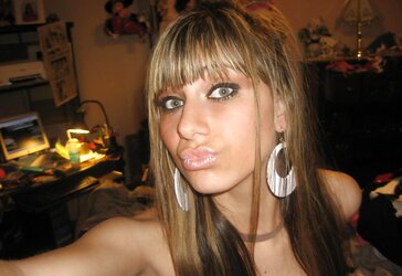College teenager selfshots
