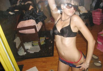 College teenager selfshots