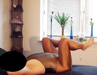 Bikini badeanzug und leggins