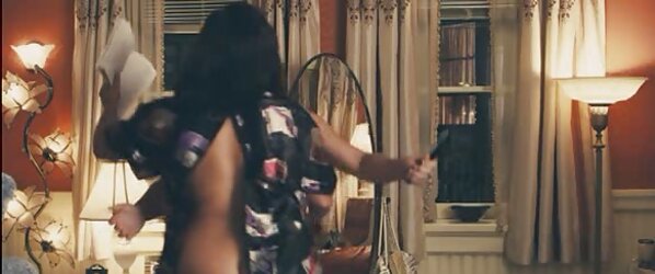 Ample butt Lainie Kazan