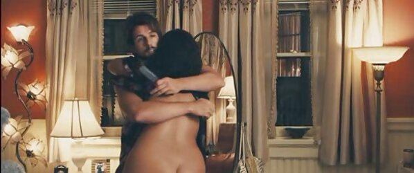 Ample butt Lainie Kazan