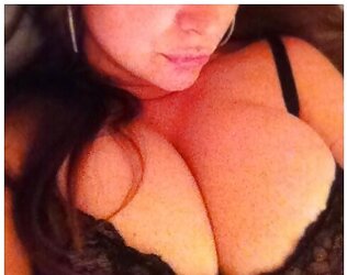 Posing again x