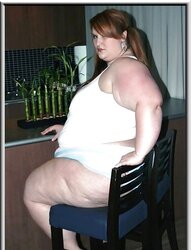 PLUMPER queen