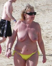 Wonderful Beach Matures and Grannies by Voyeur TROC