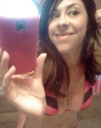 Handsome Fledgling Stunner Selfshot