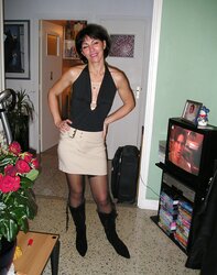 Mummies flashing stocking tops II