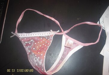 Spunking on my nieces pretty pinkish shining used undies