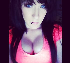 Instagram femmes that made me Jizz - Oktober