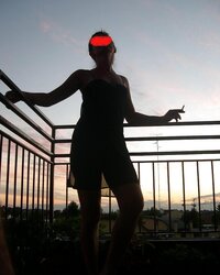 M, on the balcony!!!