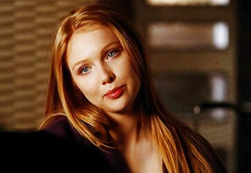 Molly Quinn - Crimson Headed Taunt