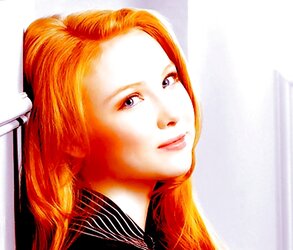 Molly Quinn - Crimson Headed Taunt