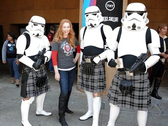 Molly Quinn - Crimson Headed Taunt