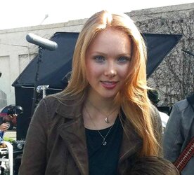 Molly Quinn - Crimson Headed Taunt