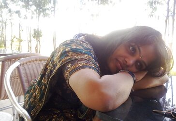 Bangladesi Wifey Nasrin-individual Homemade HD picture by spouse