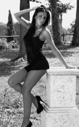Tribute her for me (and send attaches of tribute to me)