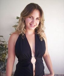 MINHA VIZINHA GOSTOSA