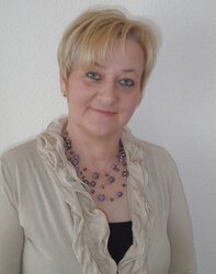 Versaute Fellate und Nail Mummy