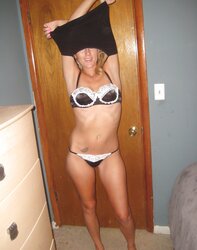 Unclothe Taunt Part three (Work Outfit)