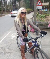 Facebook Breezies- Melissa