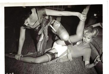 Yet more catfighting women