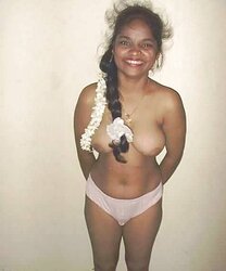 Indian aunty demonstrating