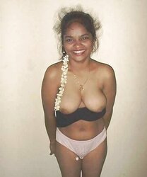 Indian aunty demonstrating
